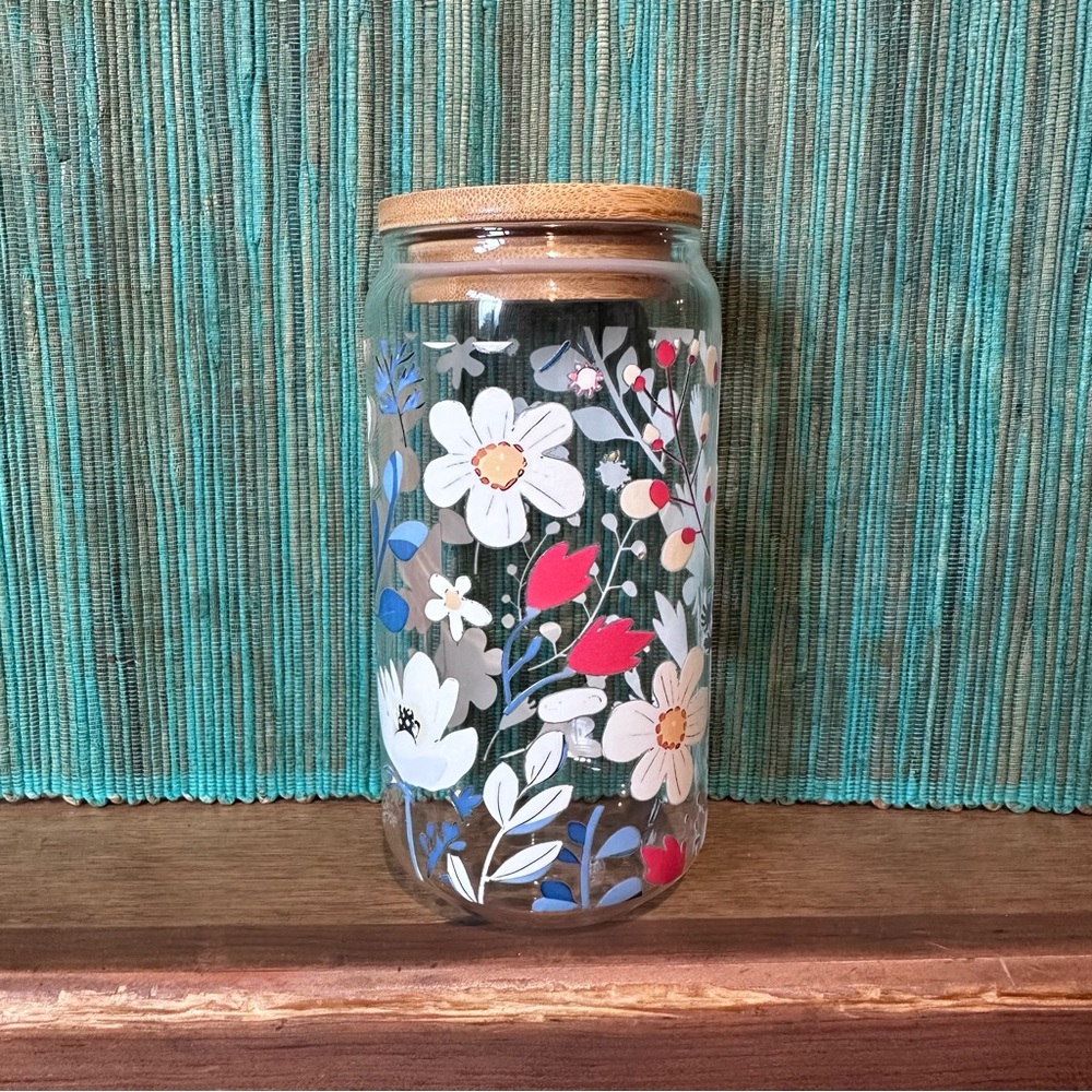 Hand Crafted Floral Glass Tumbler with Bamboo Lid and Glass Straw